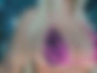 adrianna777's Live Sex Cam Show