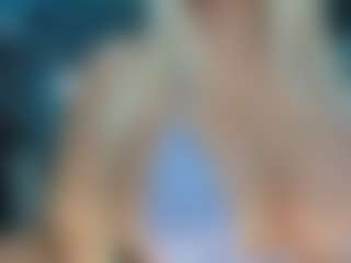 adrianna777's Live Sex Cam Show