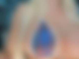 adrianna777のライブセックスチャットショー