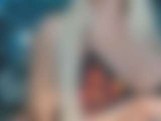 adrianna777's Live Sex Cam Show