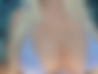 adrianna777's Live Sex Cam Show