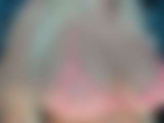 adrianna777's Live Sex Cam Show