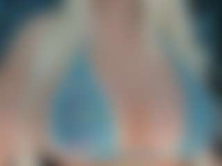 adrianna777's Live Sex Cam Show