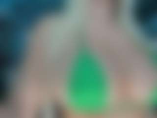 adrianna777's Live Sex Cam Show