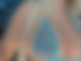 adrianna777's Live Sex Cam Show