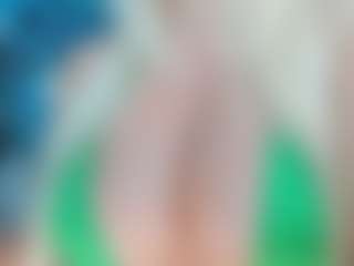 adrianna777's Live Sex Cam Show