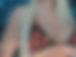 adrianna777's Live Sex Cam Show