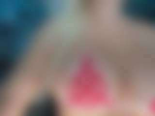 adrianna777's Live Sex Cam Show