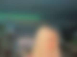 adrianna777's Live Sex Cam Show