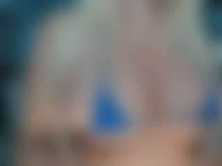 adrianna777's Live Sex Cam Show