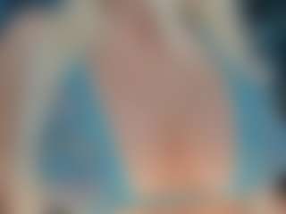 adrianna777's Live Sex Cam Show