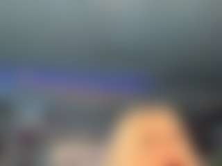 adrianna777's Live Sex Cam Show