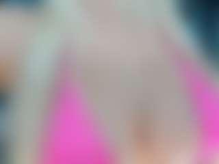 adrianna777's Live Sex Cam Show