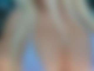 adrianna777's Live Sex Cam Show