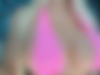 adrianna777's Live Sex Cam Show