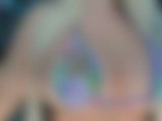adrianna777's Live Sex Cam Show