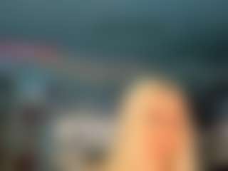 adrianna777's Live Sex Cam Show