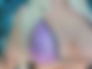adrianna777's Live Sex Cam Show