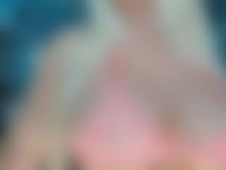 adrianna777's Live Sex Cam Show