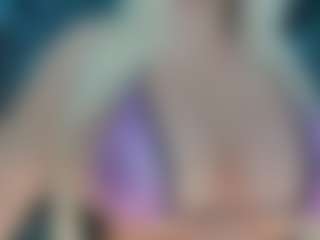 adrianna777's Live Sex Cam Show