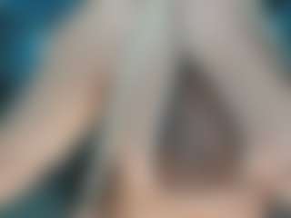 adrianna777's Live Sex Cam Show