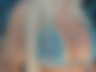 adrianna777's Live Sex Cam Show