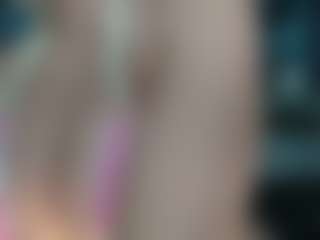 adrianna777's Live Sex Cam Show