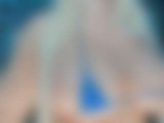 adrianna777's Live Sex Cam Show