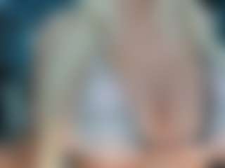 adrianna777's Live Sex Cam Show