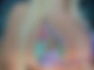 adrianna777's Live Sex Cam Show
