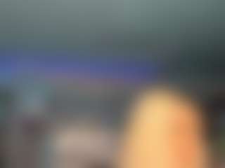 adrianna777's Live Sex Cam Show
