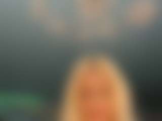 adrianna777's Live Sex Cam Show