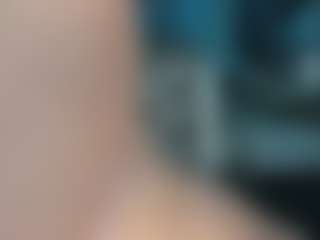 adrianna777's Live Sex Cam Show