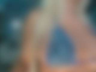 adrianna777's Live Sex Cam Show