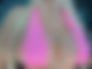 adrianna777's Live Sex Cam Show
