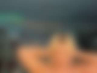 adrianna777's Live Sex Cam Show