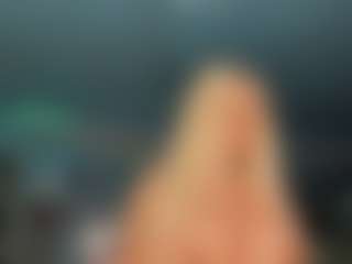 adrianna777's Live Sex Cam Show