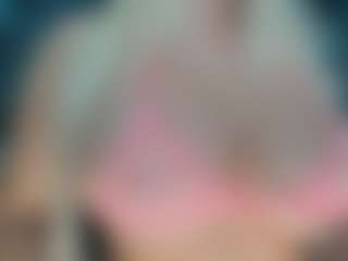 adrianna777's Live Sex Cam Show