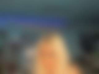 adrianna777's Live Sex Cam Show