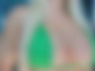 adrianna777's Live Sex Cam Show
