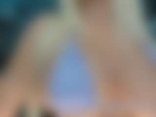 adrianna777's Live Sex Cam Show