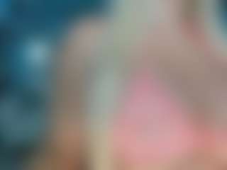 adrianna777's Live Sex Cam Show