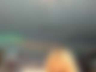 adrianna777's Live Sex Cam Show