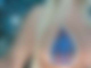 adrianna777's Live Sex Cam Show