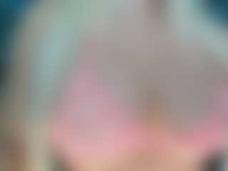 adrianna777's Live Sex Cam Show