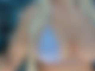 adrianna777's Live Sex Cam Show