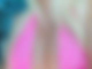 adrianna777's Live Sex Cam Show