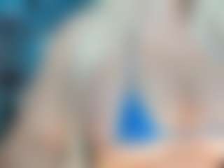 adrianna777's Live Sex Cam Show