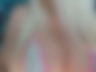 adrianna777's Live Sex Cam Show