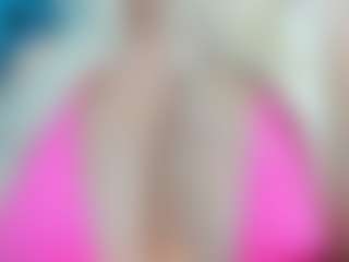 adrianna777's Live Sex Cam Show